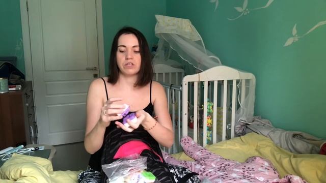 Перелёт с ребёнком до года | сумка мамы в самолёт смотреть онлайн