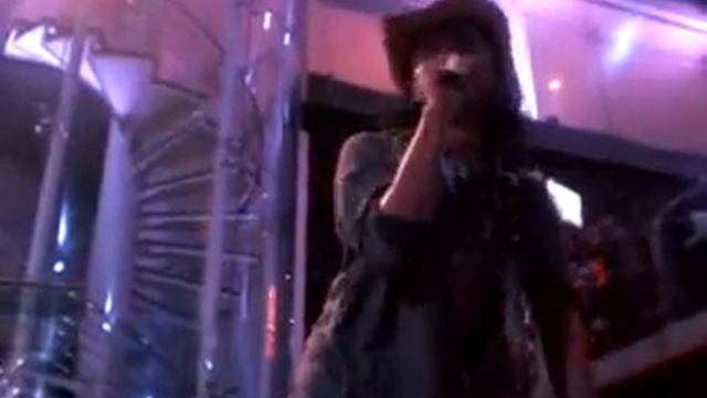 /rif - With or Without You @ RockCoustic (Rolling Stone Cafe, 18 Nov 2011) смотреть онлайн