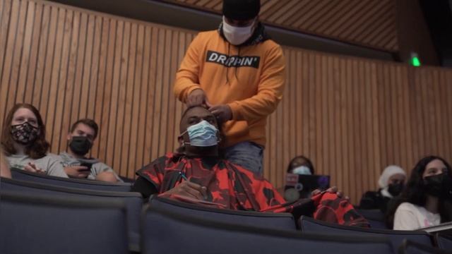 Getting My Hair Cut During A Final Exam смотреть онлайн