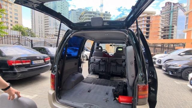 Видео обзор Nissan Serena C23 1992 -2002. Минивэн Ниссан Серена С-23. Nissan Vanette только 7 мест? смотреть онлайн