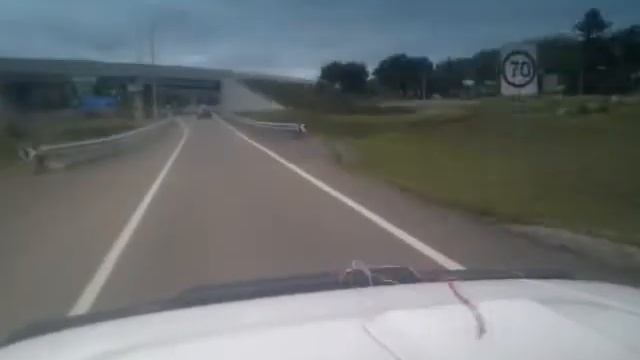 Testing airflow over Nissan Patrol Bonnet. - (Very Basic - better ones now conducted!) смотреть онлайн
