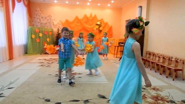 Танец "Там, где клён шумит" смотреть онлайн