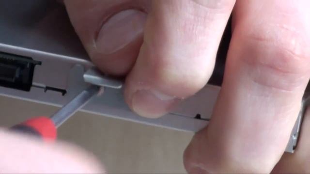 09 Замена привода в ноутбуке