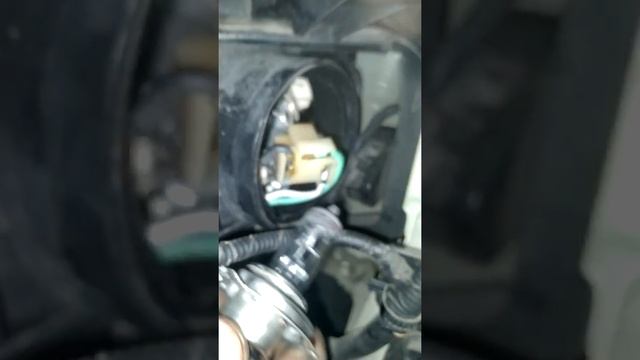 Wymiana żarówki Hyundai Tucson смотреть онлайн