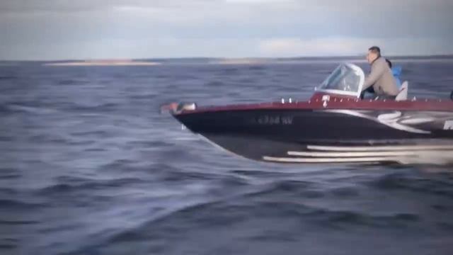Finval 555 FishPro Работа корпуса на волне смотреть онлайн