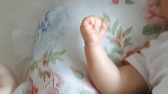 (#13) Comparion of Realborns Landon and Lavender asleep by Bountiful Babies смотреть онлайн