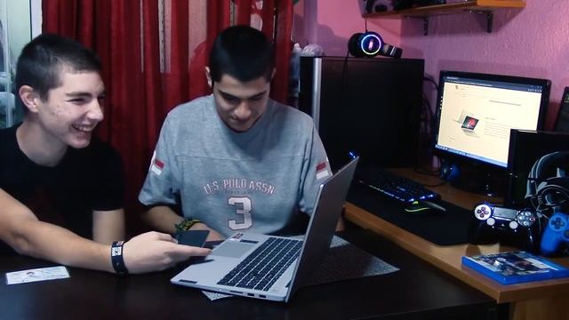 ΕΝΑ ΤΟΥΜΠΑΝΟ LAPTOP! (Lenovo IdeaPad 5) смотреть онлайн