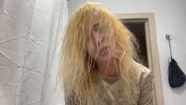 Ой, ей! Че я наделала! Но главное я нашла фею окрашивания волос смотреть онлайн
