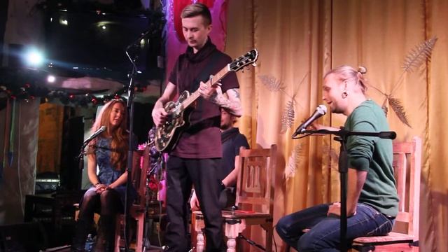 Нитай и Юлий в Джа на Таганке 09.01.2015 - Махамантра 4 смотреть онлайн