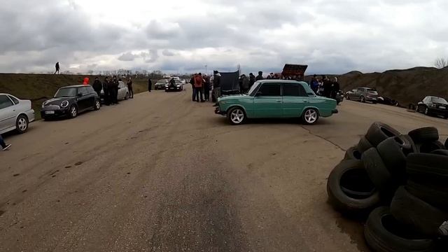 ВАЗ 2106 обгоняет всех спорткаров | VAZ | BMW | TESLA | VAZ 2106 Overtakes All Sports Cars | Победа