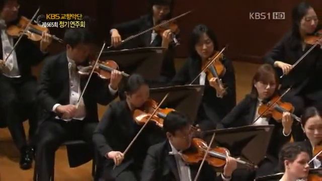 Niklas Eppinger: E.Elgar Cello concerto mvt. 4. смотреть онлайн