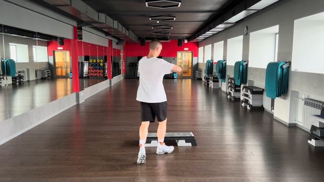 Степ аэробика симметрия 16+16 РАЗУЧИВАНИЕ / Step aerobic breakdown / Step Dance / Степ обучение смотреть онлайн