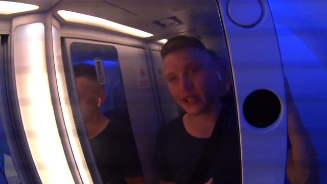 VLOG: Первый раз на самолете | Полет в Крым | Аэропорт Симферополь | 1/4 смотреть онлайн