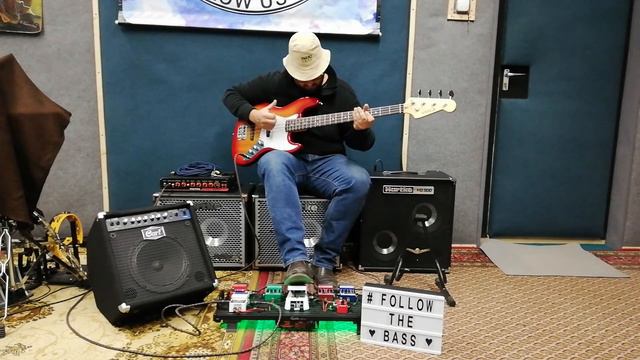 East Jazz Bass/Cort GE30B/Hartke HD500/Hartke TX600/HX112