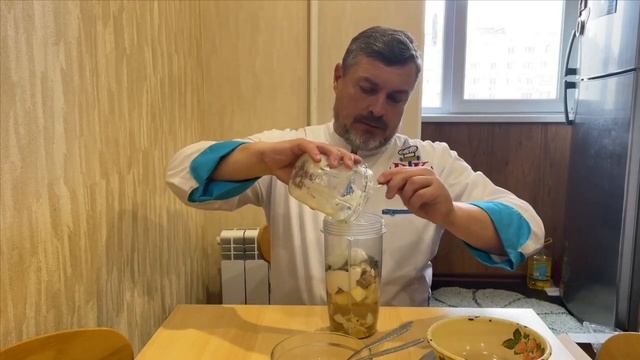 Быстрая закуска для холостяков из банки Сардины за 5 мин. смотреть онлайн