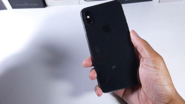 The iPhone XS In Late 2023! (Now $200) Cameras, Gaming & Battery Life! (IOS 17) смотреть онлайн