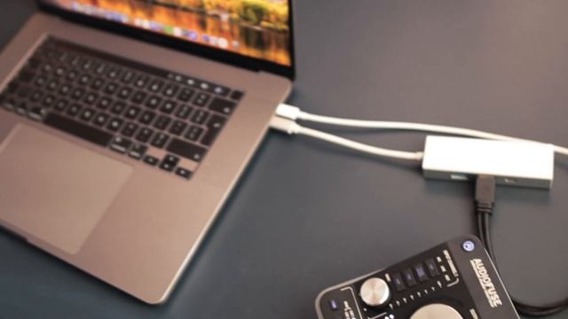 Can the MacBook Pro 16" 2019 handle Mixing / Mastering? смотреть онлайн
