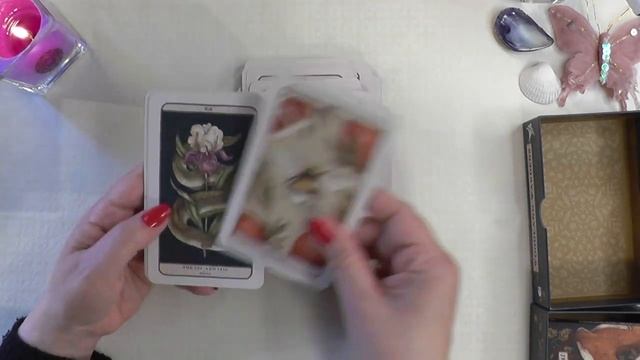 9 new Tarot & Oracle Decks. Spring 2023. смотреть онлайн