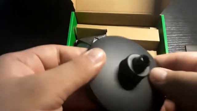 Razer Seiren Mini Unboxing (Re-upload) смотреть онлайн
