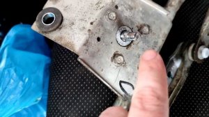 Замена моторчика стеклоочистителя нива Шевроле