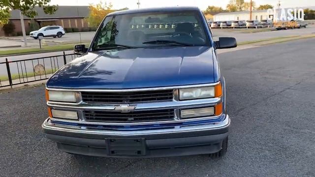 1997 Chevrolet CK 2500 Series C2500 Silverado Walk Around смотреть онлайн