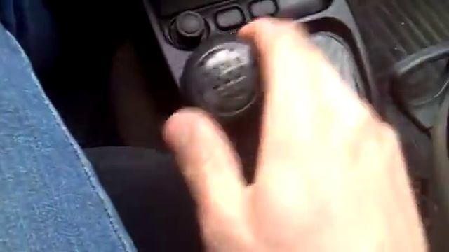 Лада калина - задняя скорость без кольца включается