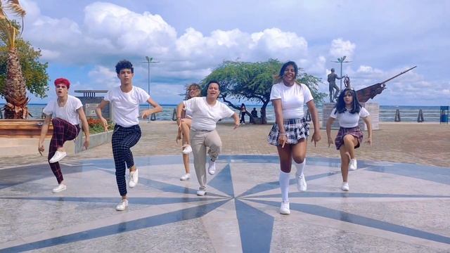 [KPOP IN PUBLIC ONE TAKE] VCHA (비춰) - Y.O.Universe DANCE COVER By NR