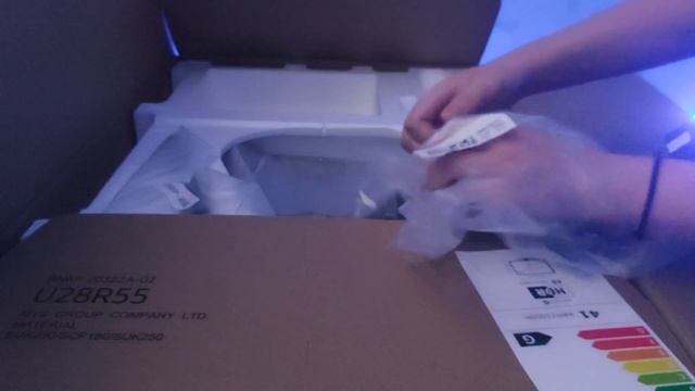 unboxing η νέα μου οθόνη)Samsung UR55 Monitor 28" 4k смотреть онлайн