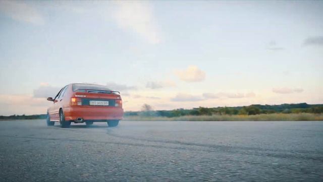 Renault 19 16v смотреть онлайн