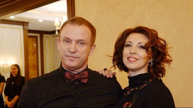 Лидер группы «Дюна» Рыбин рассказал о раке у себя и супруги смотреть онлайн