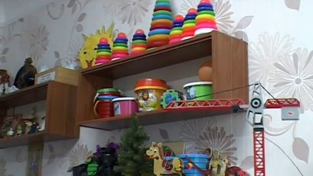 Новогодний утренник в детском саду Золотой Ключ. Ясельная группа., г. Измаил. смотреть онлайн