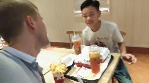 Влог из китайского поезда. Плацкарт, Купе, сидячие, стоячие места.