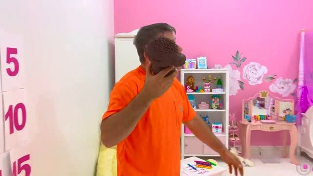 Настя и папа вместе учат математику и счет. Истории для детей смотреть онлайн