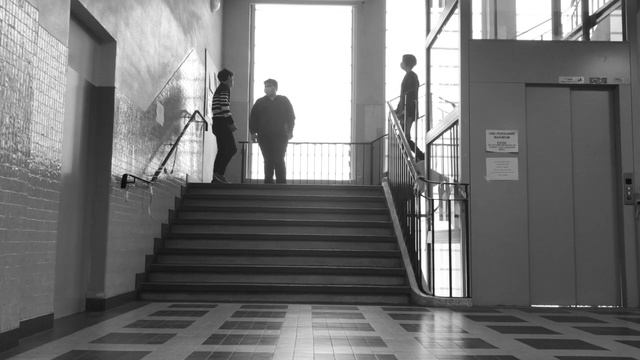 vue lumière production patate pouf смотреть онлайн