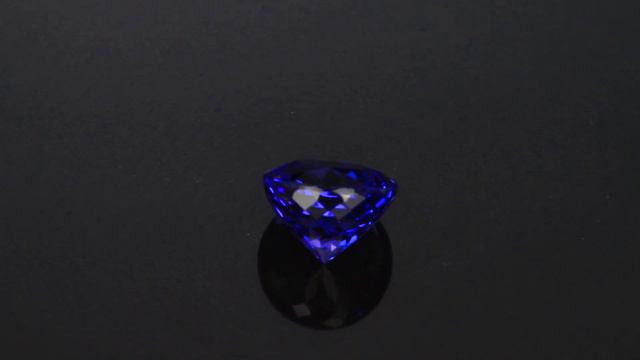 2.14 Carat Round Brilliant Tanzanite смотреть онлайн