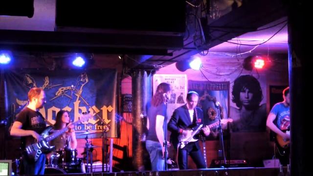 Honky tonk women. The One Gogh Band live in Docker. смотреть онлайн