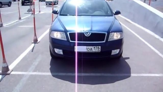Упражнение "Параллельная парковка задним ходом" смотреть онлайн