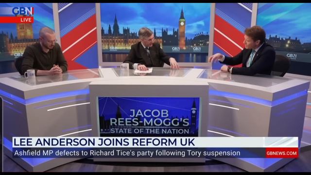 Rees-Mogg moans that REFORM UK are stealing their votes! смотреть онлайн