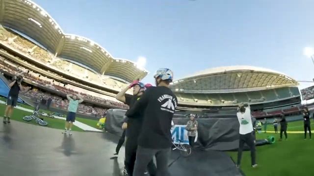 World's First - BMX Double Cork 1440 смотреть онлайн