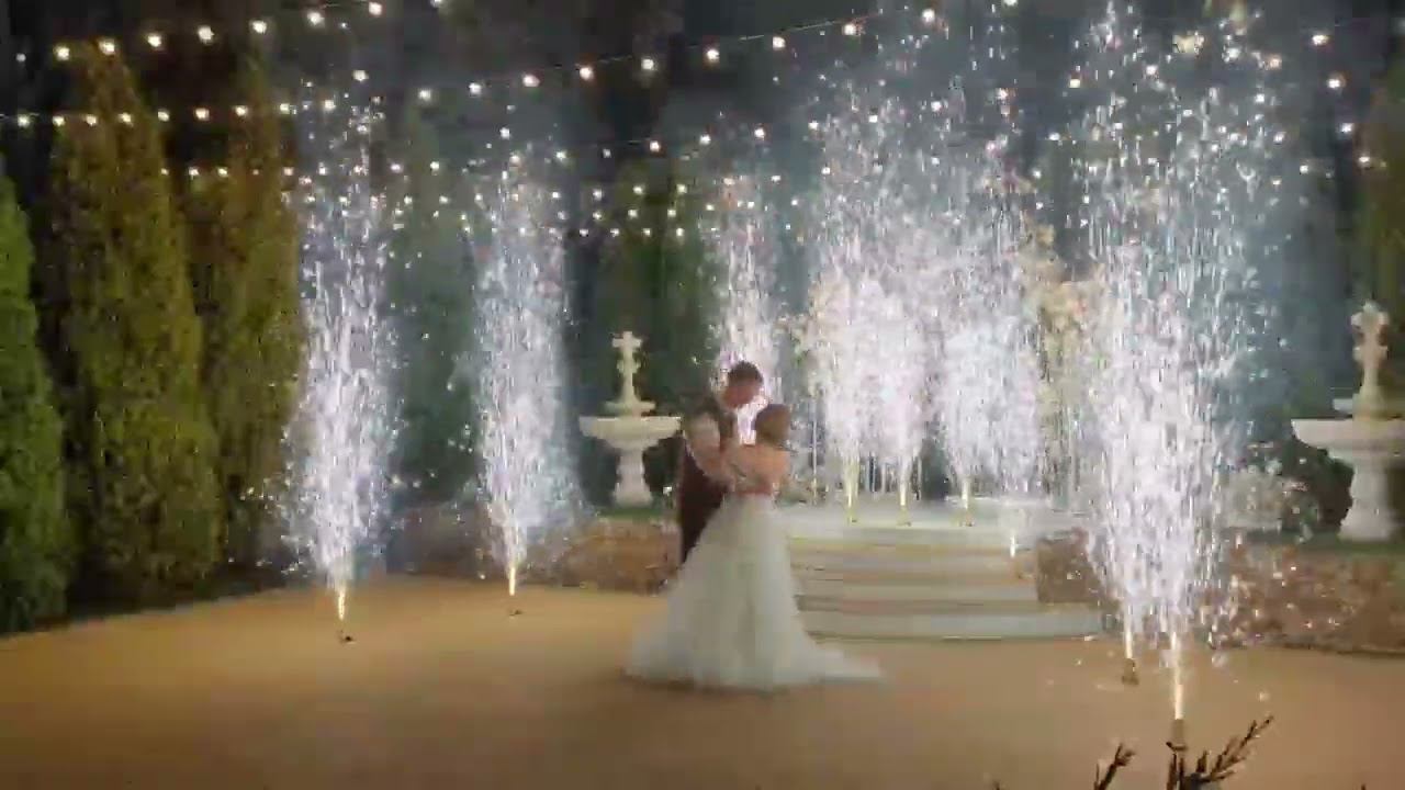 Холодные фонтаны на свадьбу, высокие , густые, яркие Шодо 27.07.24 смотреть онлайн