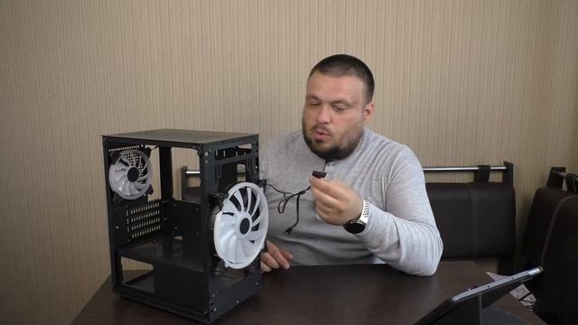 Aerocool Atomic Lite смотреть онлайн