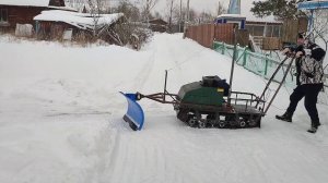 уборка снега мотобуксировщиком