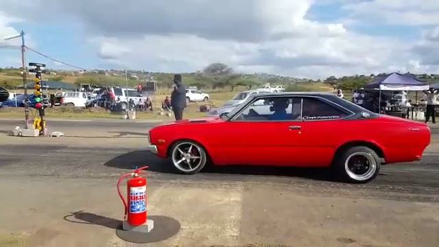 toyota corona 1.9 20valve vs honda vtech смотреть онлайн