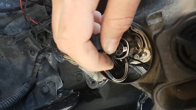 LAMPADE A LED H 1 ASTRA H (2' PARTE) смотреть онлайн