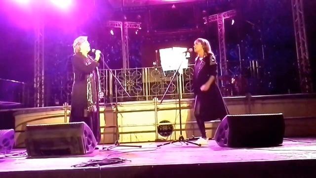 Rosa Sangue - Simone de Oliveira, Marisa Liz e Nuno Feist смотреть онлайн