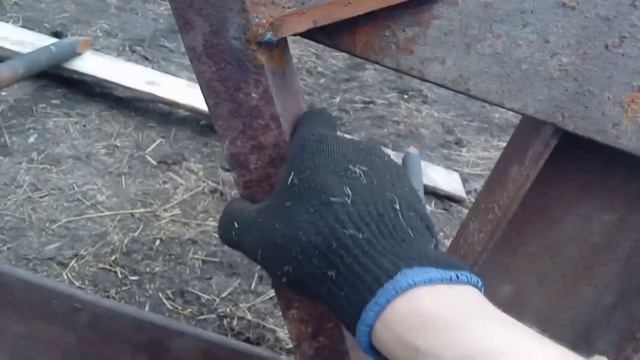 Самодельные вилы на трактор, усиленные (Тюковые вилы на заднюю навеску трактора) смотреть онлайн