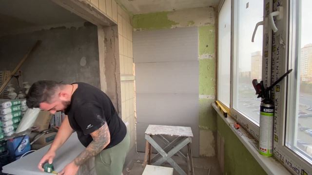 УТЕПЛЕНИЕ лоджии СВОИМИ РУКАМИ | НЕ ДОРОГО и быстро смотреть онлайн