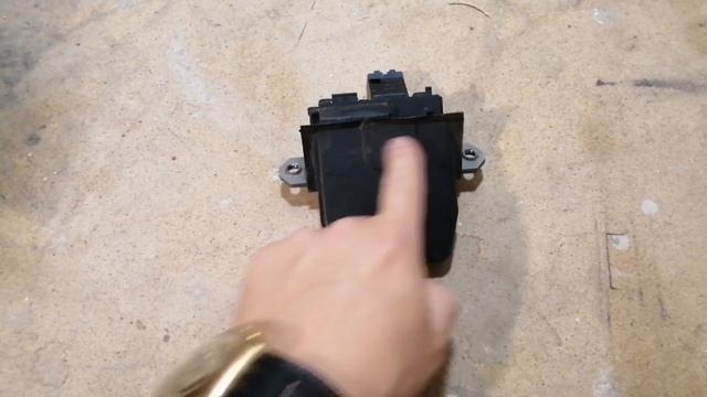 Форд Фокус 3 хэтчбек, не открывается багажник смотреть онлайн