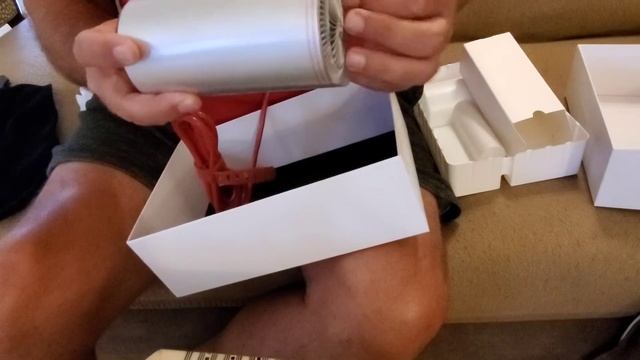 Распаковка фена с функцией ионизации. смотреть онлайн