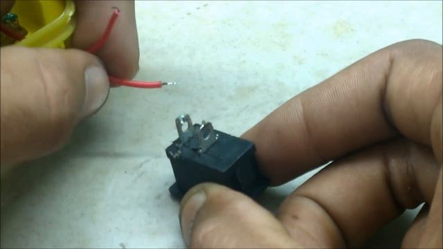 How to make portable mobile charger смотреть онлайн